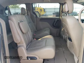 2016 Chrysler Town & Country Touring with VIN 2C4RC1BG2GR247034, listed as a Copart auction lot 70764594 with 112,998 mi miles and Non Repairable. Bid and sale history available at DreamBid. Image 11.