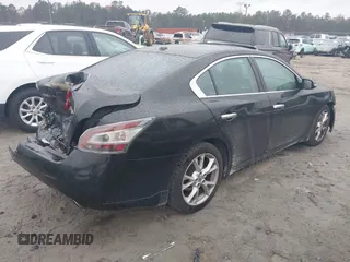 2014 Nissan Maxima S with VIN 1N4AA5AP2EC456457, listed as a IAAI auction lot 41077168 with 171,846 mi miles and . Bid and sale history available at DreamBid. Image 4.