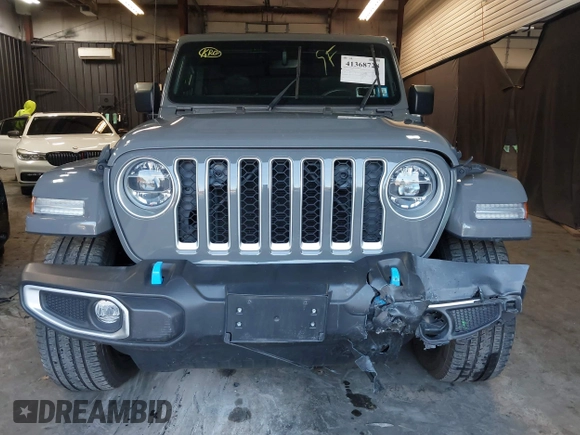 2022 Jeep Wrangler Unlimited Sahara with VIN 1C4JJXP66NW198723, listed as a IAAI auction lot 41368728 with 31,814 mi miles and . Bid and sale history available at DreamBid. Image 12.
