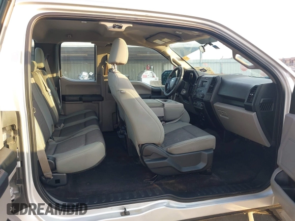 2016 Ford F-150 XL с VIN 1FTEX1CP8GKE41471, выставлен на аукционе IAAI как лот 42212256 с пробегом 142 564 миль миль и . История ставок и продаж доступна на DreamBid. Изображение 20.