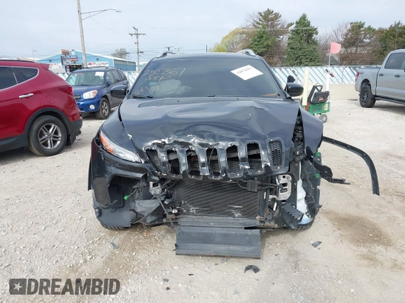 2015 Jeep Cherokee Latitude with VIN 1C4PJMCB6FW527448, listed as a IAAI auction lot 42074461 with 139,795 mi miles and . Bid and sale history available at carsss.com. Image 11.