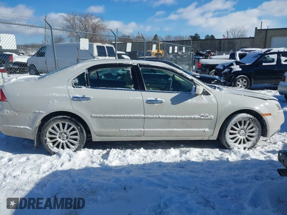2008 Mercury Milan Premier with VIN 3MEHM02138R665689, listed as a IAAI auction lot 41431920 with 80,951 mi miles and . Bid and sale history available at DreamBid. Image 14.