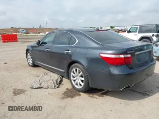 2009 Lexus LS 460 с VIN JTHCL46F095001574, выставлен на аукционе IAAI как лот 42115283 с пробегом 123 944 миль миль и . История ставок и продаж доступна на DreamBid. Изображение 3.