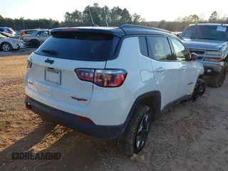 2018 Jeep Compass Trailhawk with VIN 3C4NJDDBXJT199178, listed as a IAAI auction lot 41215543 with 102,271 mi miles and . Bid and sale history available at DreamBid. Image 4.