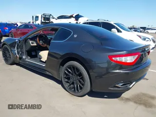 2009 Maserati GranTurismo с VIN ZAMHL45A390047969, выставлен на аукционе IAAI как лот 41864637 с пробегом 37 590 миль миль и . История ставок и продаж доступна на DreamBid. Изображение 3.