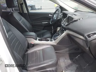 2013 Ford Escape SEL with VIN 1FMCU9HXXDUD82944, listed as a IAAI auction lot 42079667 with 97,304 mi miles. Bid and sale history available at carsss.com. Image 5.