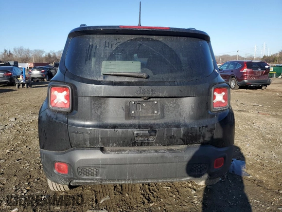 2023 Jeep Renegade Upland with VIN ZACNJDB18PPP61327, listed as a Copart auction lot 42026835 with 18,921 mi miles and Salvage title. Bid and sale history available at DreamBid. Image 6.