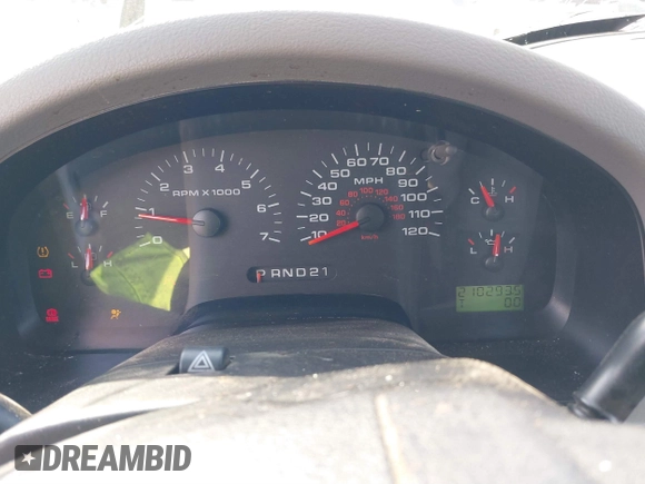 2008 Ford F-150 STX with VIN 1FTRX12W68FA19784, listed as a IAAI auction lot 41481680 with 210,293 mi miles and . Bid and sale history available at carsss.com. Image 7.