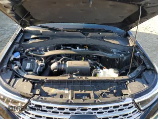 2023 Ford Explorer Limited with VIN 1FMSK8FH9PGC05635, listed as a Copart auction lot 43993395 with 6,622 mi miles and Salvage Title. Bid and sale history available at carsss.com. Image 12.