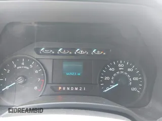 2020 Ford F-150 XL с VIN 1FTMF1CB7LKF05271, выставлен на аукционе IAAI как лот 42667581 с пробегом 64 742 миль миль и . История ставок и продаж доступна на DreamBid. Изображение 7.