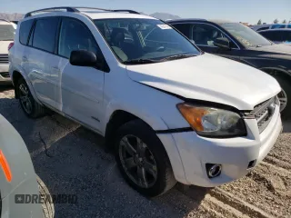 2009 Toyota RAV4 Sport with VIN JTMZK32V69D000201, listed as a Copart auction lot 42241345 with 131,304 mi miles and Salvage Title. Bid and sale history available at carsss.com. Image 4.