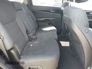 2017 Kia Sorento LX z VIN 5XYPGDA51HG330957, wystawiony jako IAAI lot #42189378 z przebiegiem 139 835 mil mil oraz . Historia ofert i sprzedaży dostępna na DreamBid. Obrazek 8.