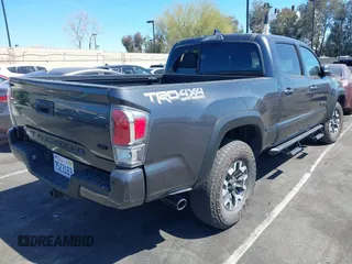 2021 Toyota Tacoma SR5 с VIN 3TMDZ5BN6MM099584, выставлен на аукционе IAAI как лот 41848068 с пробегом 28 556 миль миль и . История ставок и продаж доступна на DreamBid. Изображение 4.
