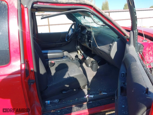 2003 Ford Ranger XL Fleet with VIN 1FTZR45E33PA22384, listed as a IAAI auction lot 42047433 with 195,822 mi miles. Bid and sale history available at carsss.com. Image 5.
