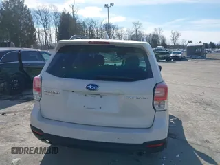 2018 Subaru Forester Limited with VIN JF2SJAJC2JH535484, listed as a IAAI auction lot 41587820 with 91,917 mi miles. Bid and sale history available at carsss.com. Image 17.