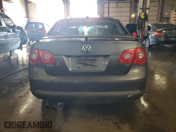 2006 Volkswagen Jetta 2.5L with VIN 3VWSF71K16M790850, listed as a Copart auction lot 85517484 with 117,423 mi miles and Salvage title. Bid and sale history available at DreamBid. Image 6.