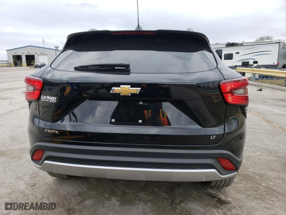 2025 Chevrolet Trax LT with VIN KL77LHEP2SC043442, listed as a Copart auction lot 89102835 with 2,222 mi miles and Salvage Title. Bid and sale history available at carsss.com. Image 6.