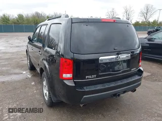 2011 Honda Pilot EX-L with VIN 5FNYF4H51BB080874, listed as a IAAI auction lot 42034400 with 194,080 mi miles and . Bid and sale history available at carsss.com. Image 3.