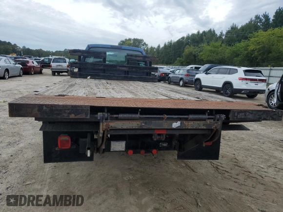 2006 Ford F-350 with VIN 1FDWF36P26EA76289, listed as a Copart auction lot 73438274 with 37,729 mi miles and Clean title. Bid and sale history available at DreamBid. Image 6.