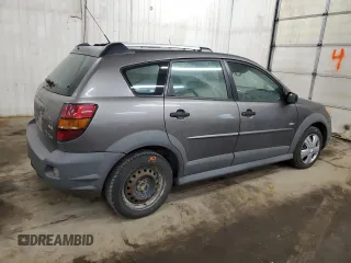 2004 Pontiac Vibe with VIN 5Y2SM62814Z439227, listed as a Copart auction lot 84260304 with 176,710 mi miles and Salvage title. Bid and sale history available at DreamBid. Image 3.