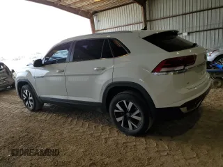 2022 Volkswagen Atlas SE with VIN 1V2DC2CA7NC222676, listed as a Copart auction lot 68768974 with 40,812 mi miles and Salvage title. Bid and sale history available at DreamBid. Image 2.