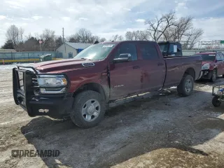 2022 Ram 2500 Tradesman with VIN 3C6UR5HJ8NG183014, listed as a Copart auction lot 45980135 with 67,573 mi miles and Salvage Title. Bid and sale history available at carsss.com. Image 1.
