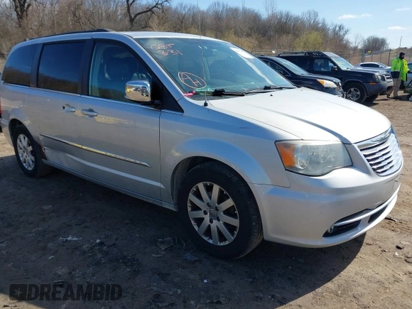 2011 Chrysler Town & Country Touring L with VIN 2A4RR8DG6BR682131, listed as a IAAI auction lot 41897000 with 137,673 mi miles and . Bid and sale history available at DreamBid. Image 1.
