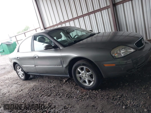2002 Mercury Sable GS z VIN 1MEFM50U12G619858, wystawiony jako IAAI lot #42207058 z przebiegiem 158 183 mil mil oraz . Historia ofert i sprzedaży dostępna na DreamBid. Obrazek 12.
