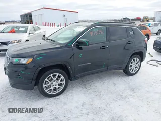 2024 Jeep Compass Latitude Lux with VIN 3C4NJDFN8RT103518, listed as a IAAI auction lot 41352342 with 13,535 mi miles and . Bid and sale history available at DreamBid. Image 2.