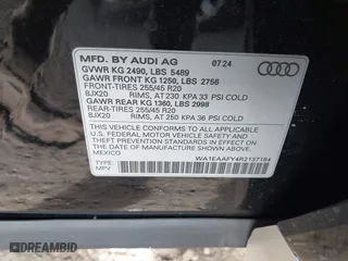 2024 Audi Q5 S line Premium Plus with VIN WA1EAAFY4R2137184, listed as a IAAI auction lot 40832920 with 1,426 mi miles. Bid and sale history available at carsss.com. Image 9.