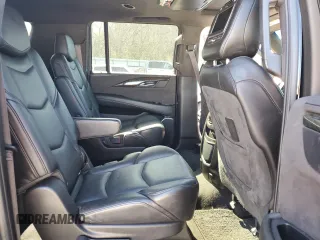 2015 Cadillac Escalade ESV Platinum z VIN 1GYS4UKJ6FR736207, wystawiony jako Copart lot #47637885 z przebiegiem 95 629 mil mil oraz Szkoda całkowita • Salvage title. Historia ofert i sprzedaży dostępna na DreamBid. Obrazek 11.