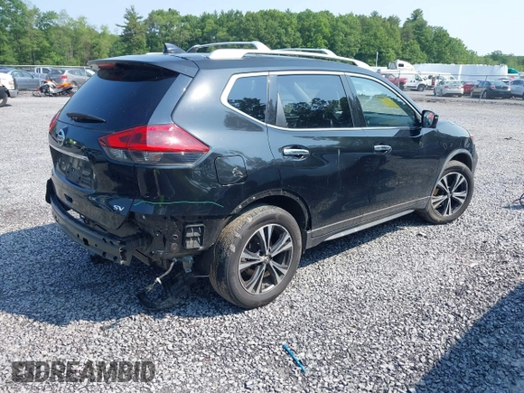 2020 Nissan Rogue SV z VIN JN8AT2MT6LW004605, wystawiony jako IAAI lot #42429525 z przebiegiem 87 349 mil mil oraz . Historia ofert i sprzedaży dostępna na DreamBid. Obrazek 4.