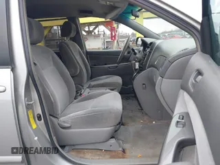2006 Toyota Sienna CE with VIN 5TDZA23C76S537296, listed as a IAAI auction lot 42055856 with 150,734 mi miles and . Bid and sale history available at carsss.com. Image 5.