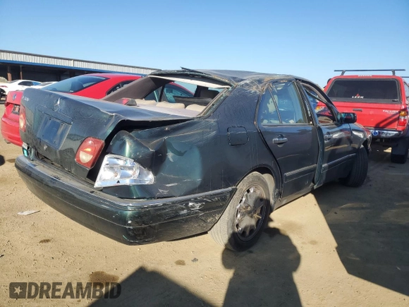 1996 Mercedes-Benz E-Class with VIN WDBJF55FXTJ011680, listed as a Copart auction lot 88752555 with 0 mi miles and Salvage Title. Bid and sale history available at carsss.com. Image 3.