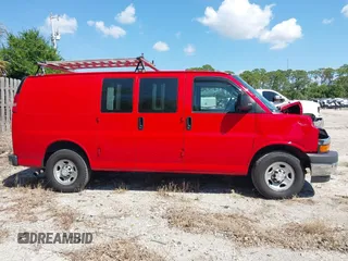 2017 Chevrolet Express Cargo Van with VIN 1GCWGAFG3H1350048, listed as a IAAI auction lot 41881164 with 115,430 mi miles. Bid and sale history available at carsss.com. Image 14.