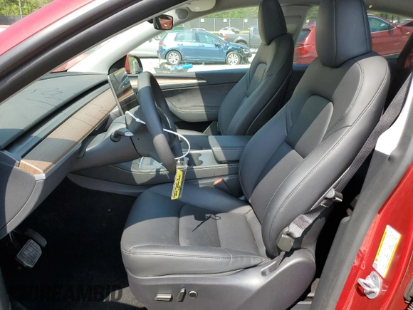 2024 Tesla Model Y Long Range с VIN 7SAYGDEE2RF197362, выставлен на аукционе Copart как лот 55239325 с пробегом 10 943 миль миль и Списание • Salvage title. История ставок и продаж доступна на DreamBid. Изображение 7.