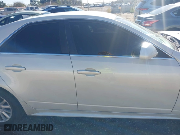 2011 Cadillac CTS Luxury z VIN 1G6DF5EY0B0148425, wystawiony jako IAAI lot #41207725 z przebiegiem 246 606 mil mil oraz . Historia ofert i sprzedaży dostępna na DreamBid. Obrazek 13.