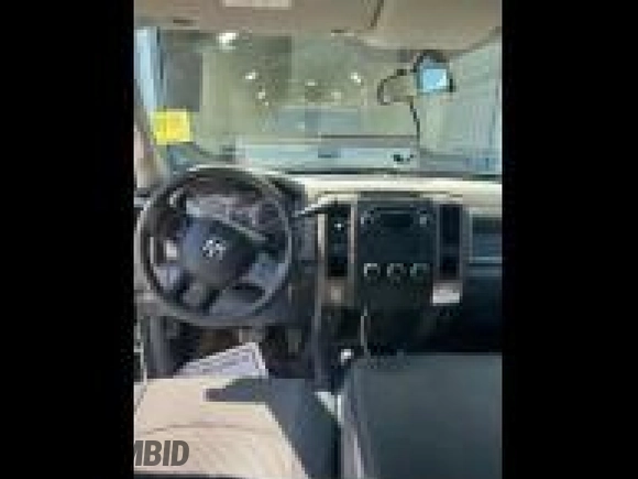 2012 Ram 2500 ST z VIN 3C6TD5HT7CG170151, wystawiony jako IAAI lot #42806496 z przebiegiem 192 475 mil mil oraz . Historia ofert i sprzedaży dostępna na DreamBid. Obrazek 51.
