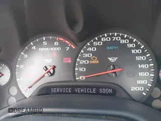 2004 Chevrolet Corvette with VIN 1G1YY22G645132408, listed as a IAAI auction lot 42110641 with 32,707 mi miles and . Bid and sale history available at DreamBid. Image 7.
