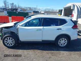 2017 Nissan Rogue SV with VIN KNMAT2MV8HP595664, listed as a IAAI auction lot 41932361 with 89,842 mi miles. Bid and sale history available at carsss.com. Image 14.