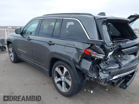 2024 Jeep Grand Cherokee Limited with VIN 1C4RJHBG2RC162673, listed as a IAAI auction lot 41982734 with 10,313 mi miles and . Bid and sale history available at DreamBid. Image 3.
