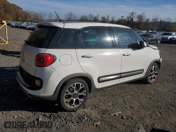 2014 FIAT 500L Trekking with VIN ZFBCFADH3EZ010853, listed as a Copart auction lot 78305134 with 112,381 mi miles and Salvage Title. Bid and sale history available at carsss.com. Image 3.