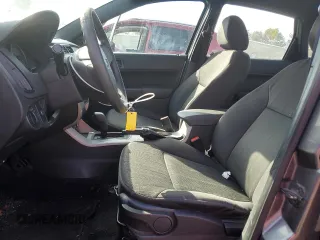 2010 Ford Focus SE with VIN 1FAHP3FN2AW284707, listed as a Copart auction lot 50667275 with 186,780 mi miles and Salvage Title. Bid and sale history available at DreamBid. Image 7.