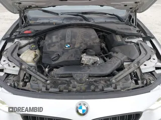 2014 BMW 4 Series 435i z VIN WBA3T3C55EP737428, wystawiony jako IAAI lot #41347382 z przebiegiem 129 513 mil mil oraz . Historia ofert i sprzedaży dostępna na DreamBid. Obrazek 10.
