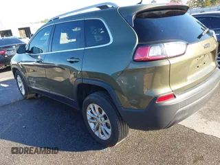 2019 Jeep Cherokee Latitude with VIN 1C4PJLCB3KD416517, listed as a IAAI auction lot 41275406 with 83,321 mi miles. Bid and sale history available at carsss.com. Image 3.