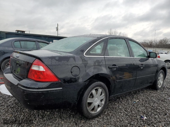 2005 Ford Five Hundred SE with VIN 1FAFP23155G169960, listed as a Copart auction lot 44375195 with 347,232 mi miles and Salvage Title. Bid and sale history available at carsss.com. Image 3.