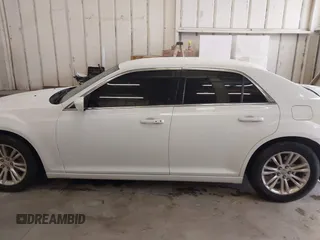 2016 Chrysler 300 Limited with VIN 2C3CCAAG5GH190555, listed as a IAAI auction lot 41837970 with 181,494 mi miles. Bid and sale history available at carsss.com. Image 14.