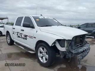 2013 Ram 1500 Express z VIN 1C6RR6KT2DS711689, wystawiony jako IAAI lot #41922105 z przebiegiem 139 277 mil mil oraz . Historia ofert i sprzedaży dostępna na DreamBid. Obrazek 1.