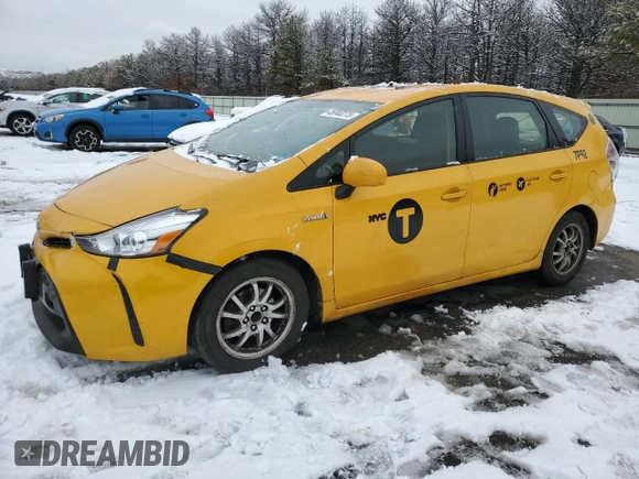 2015 Toyota Prius Two with VIN JTDZN3EU1FJ021383, listed as a Copart auction lot 45040275 with 264,757 mi miles and Clean title. Bid and sale history available at DreamBid. Image 1.