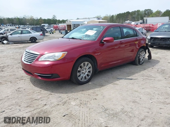 2014 Chrysler 200 LX z VIN 1C3CCBAB1EN209312, wystawiony jako IAAI lot #41932302 z przebiegiem 143 335 mil mil oraz . Historia ofert i sprzedaży dostępna na DreamBid. Obrazek 17.